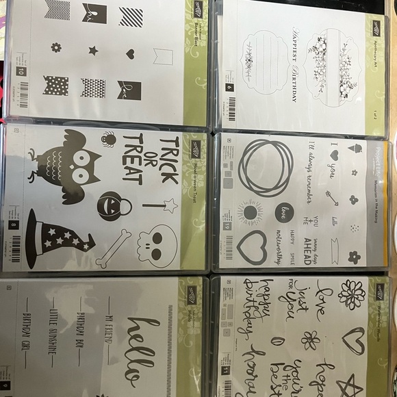 Stampin' Up! Decorative Stamp Set - Black and White retired 
You choose stamp - Picture 2 of 15